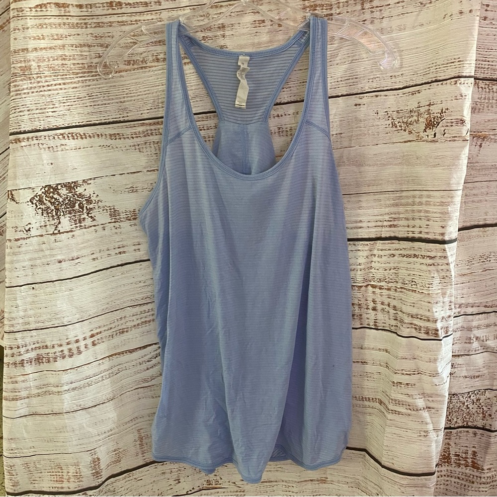 Lululemon tank top size 10 excellent condition
